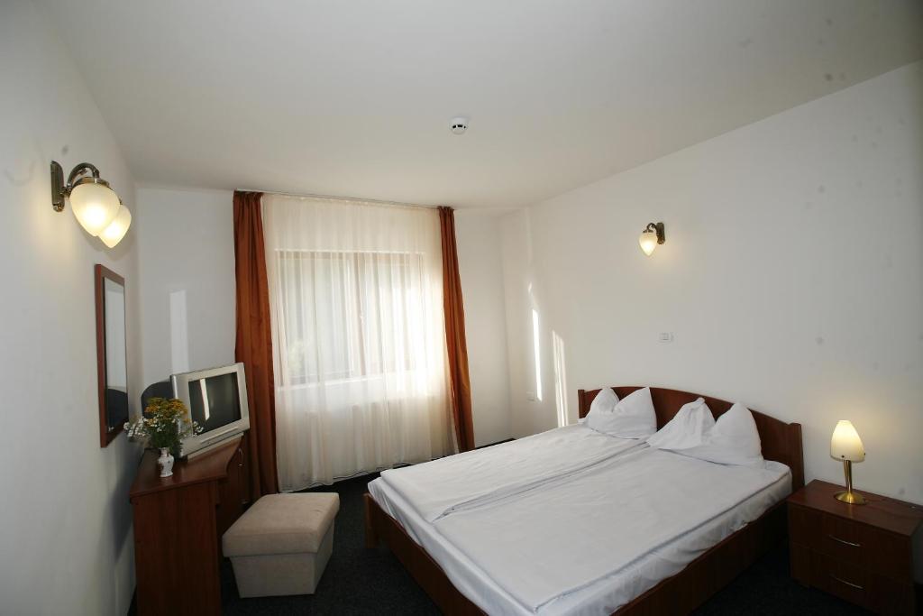 Hotel Paltinis Statiunea Kamer foto